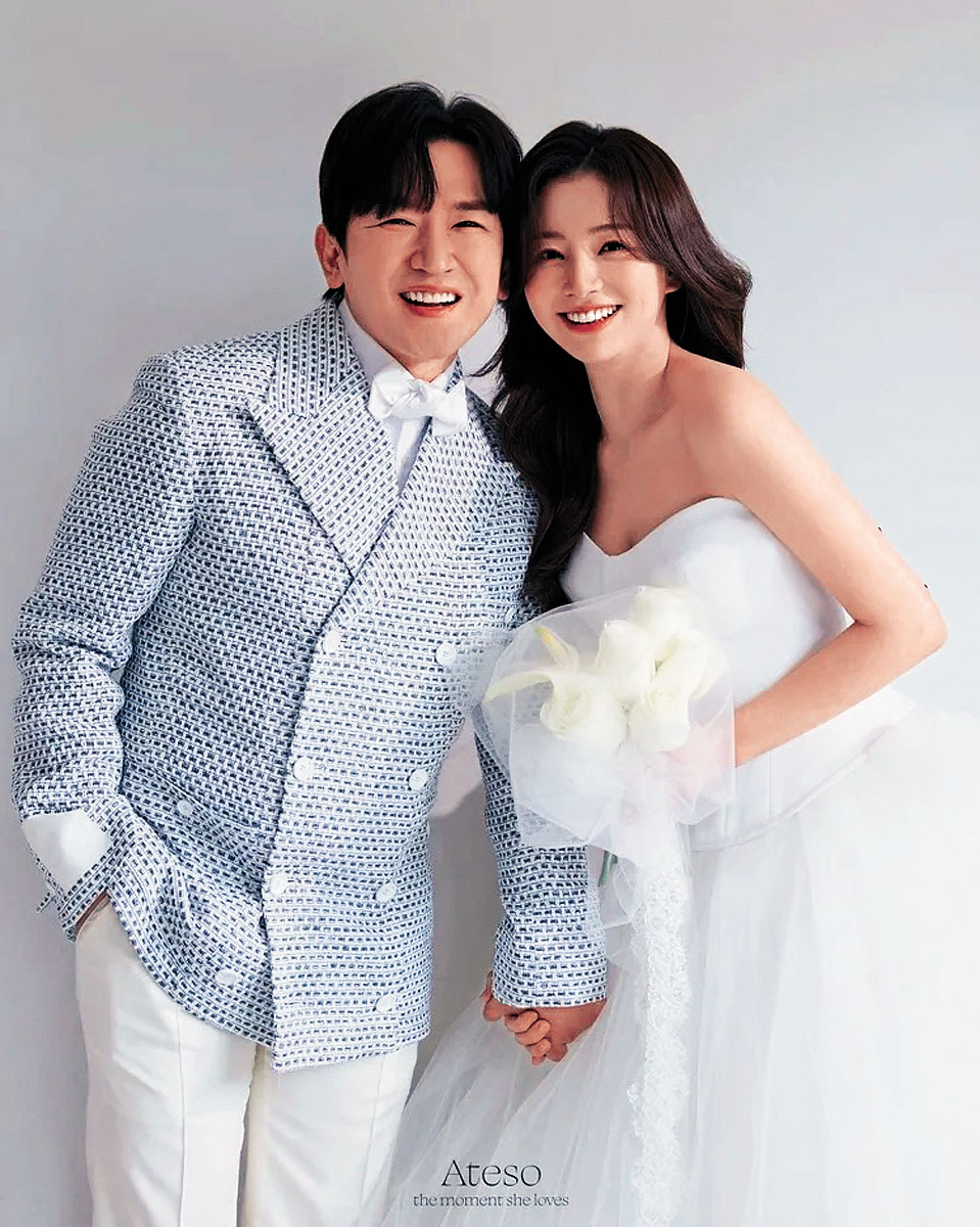 李玟雨與日本太太昨日補辦婚禮。