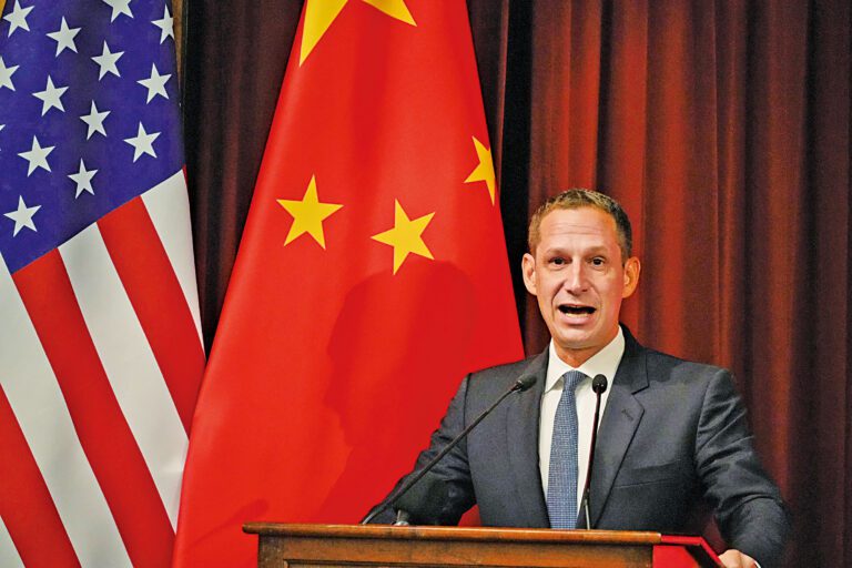 三藩市市長羅偉將率團出訪中國上海和韓國首爾兩個姐妹城市，圖為他今年2月12日出席駐舊金山中領館春節招待會致辭。本報資料圖片，記者黃偉江攝