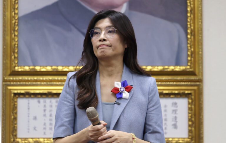 鄭麗文將受習近平邀請訪問中國大陸，曾多次表達推動兩岸交流意願