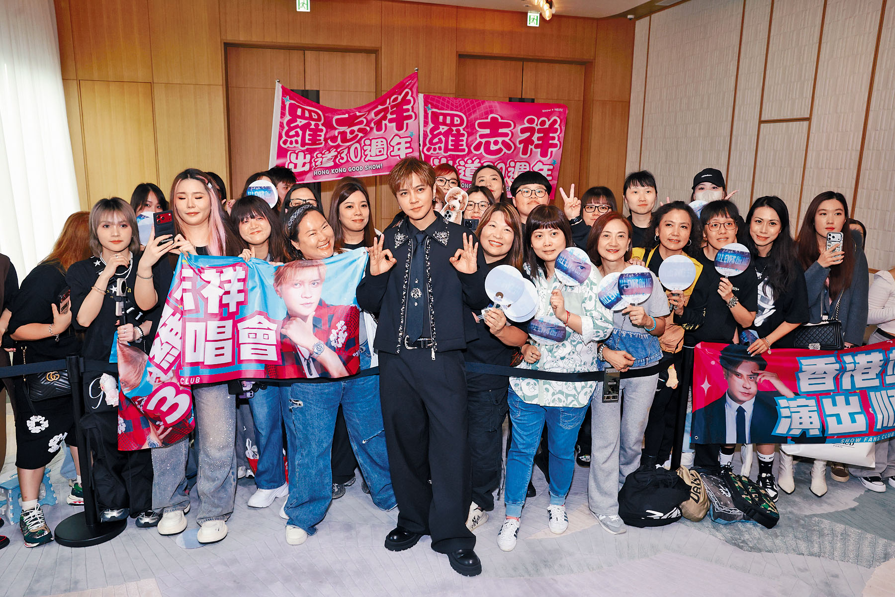 ■小豬昨日開記者會，獲眾多粉絲捧場。