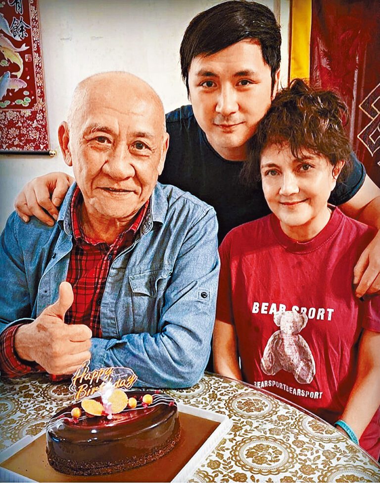 施明兒子李泳漢透露李家鼎對前妻死訊無法接受。