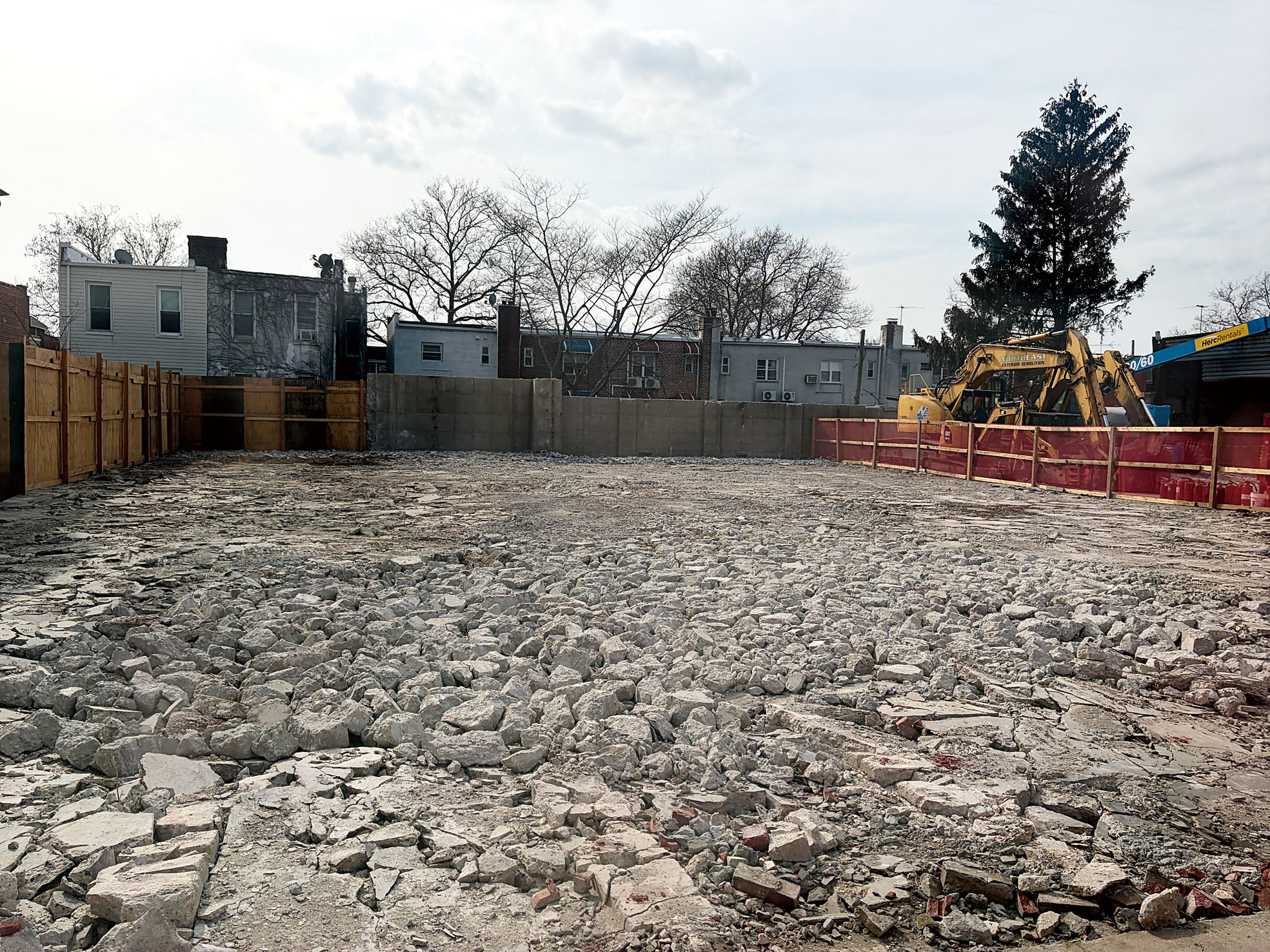 布碌崙科伊爾街2150號。            葉埃迪提供