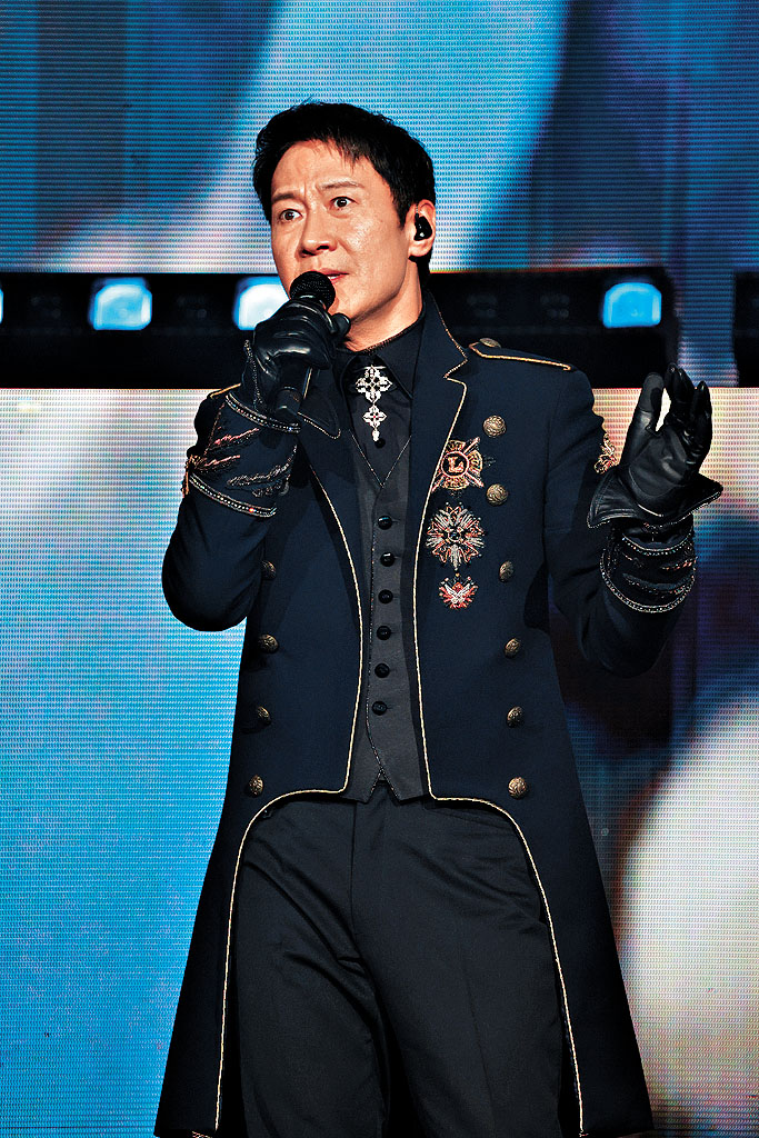 ■這晚Leon全情投入，為觀眾帶來完美演出。