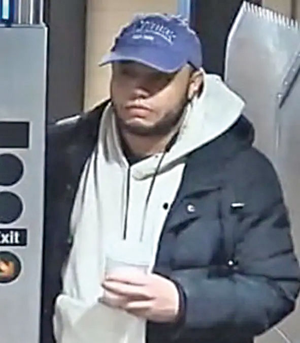 狄黑蘇斯-托雷斯於5天內向6間大通銀行下手。 NYPD