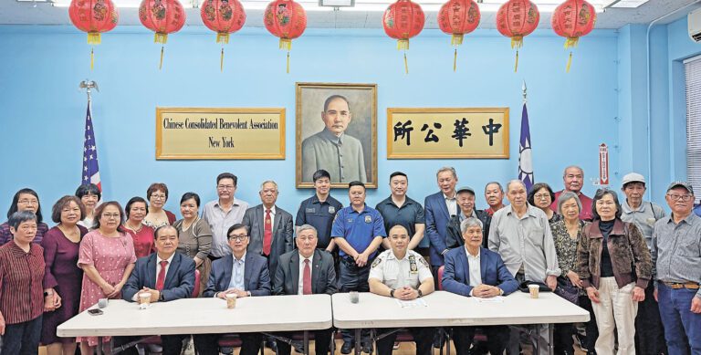 5分局於昨舉行華社警民會。