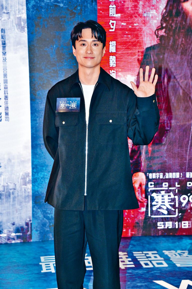 劉俊謙無懼今次的影帝陣容，坦言不會有壓力。 .c2/c3 Dee（左）昨日與朱鑑然、譚旻萱拍檔現身，透露曾陪隊友保錡（圓圖）睇醫生。