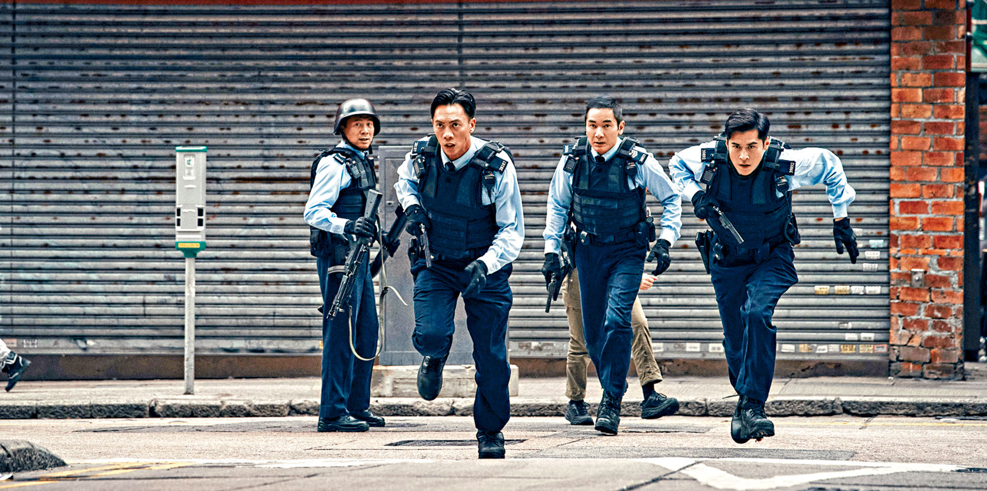 張文傑、方中信等人的街頭槍戰是最精彩看點之一。