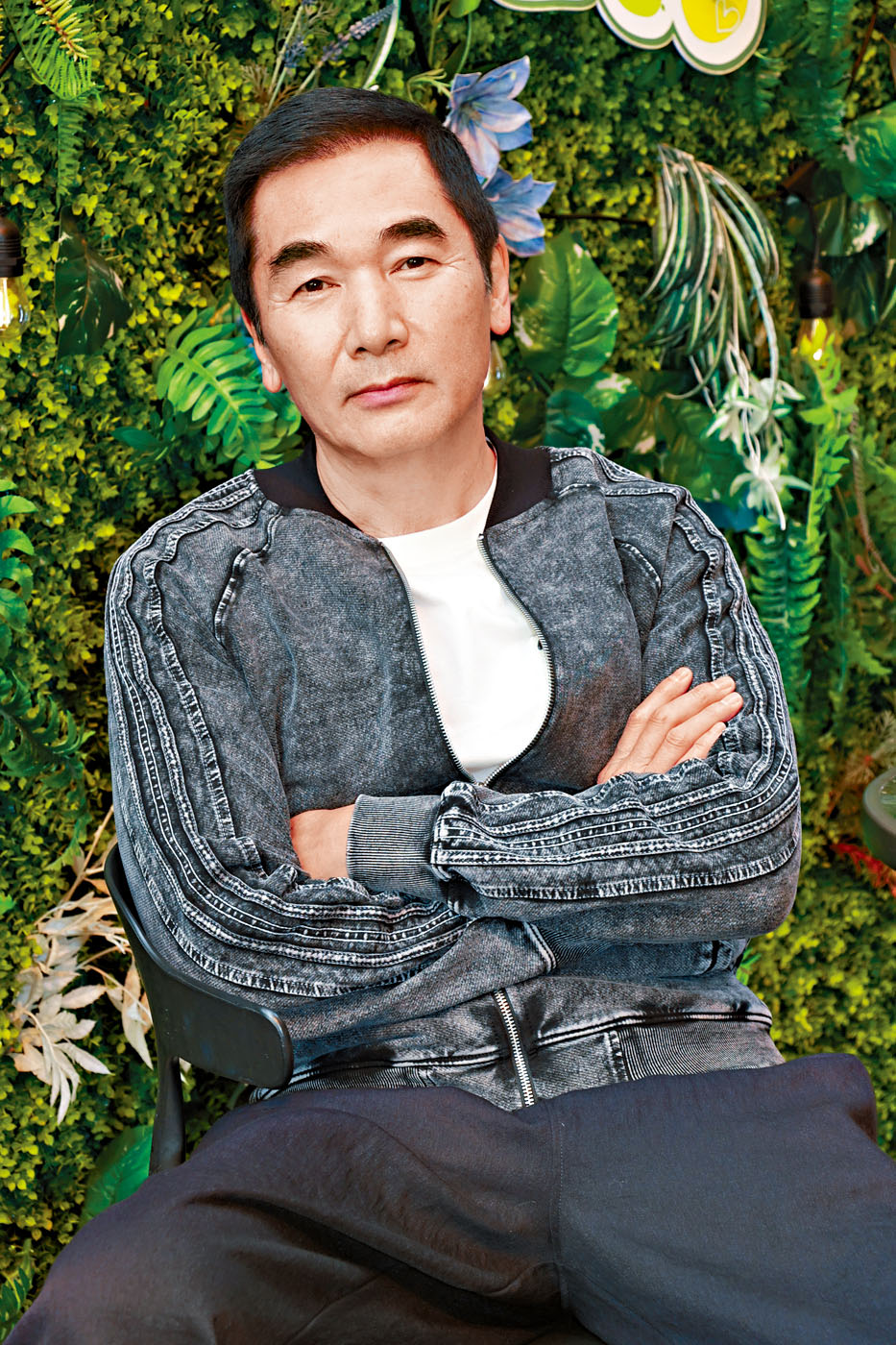 方中信自認仲後生，可應付連場槍戰戲。