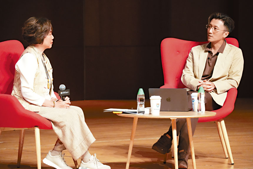 ■霆鋒呼籲年輕一代玩AI都要有自己的Experience。