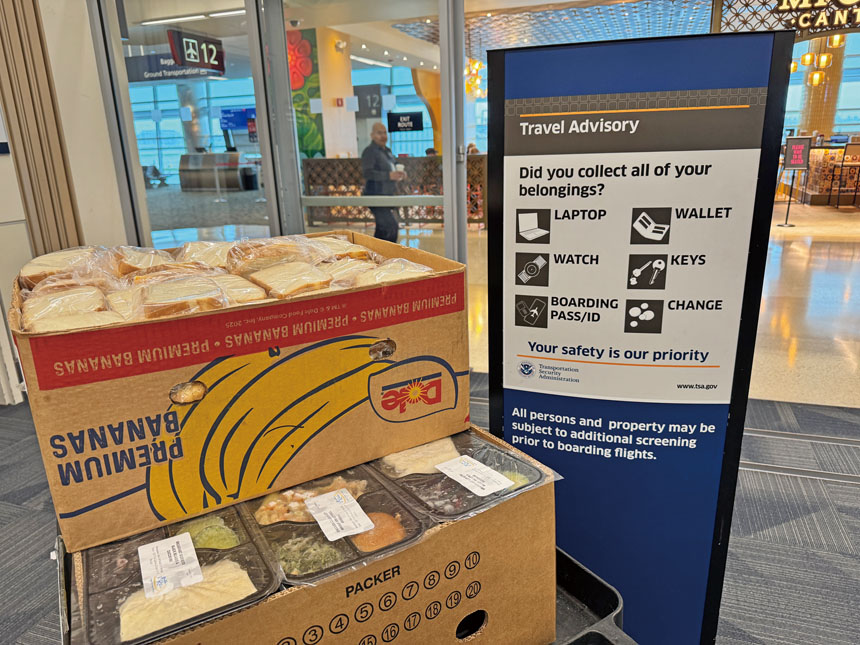 瑪莎廚房向機場TAS人員提供餐食援助。瑪莎廚房提供