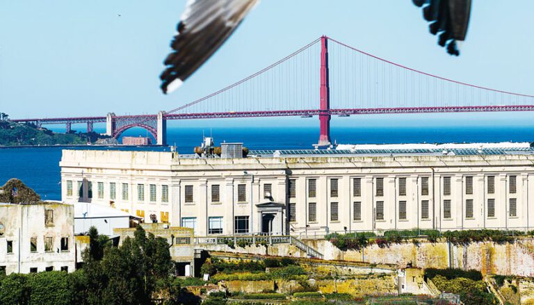 特朗普預算建議，包含重啟監獄島經費。美聯社資料圖