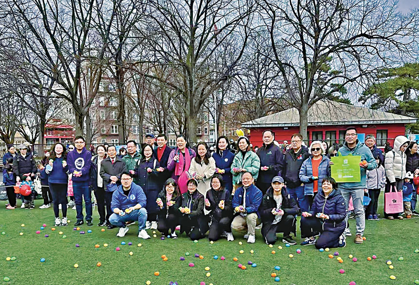 部分出席3日活動嘉賓合影。     華人社區服務中心提供