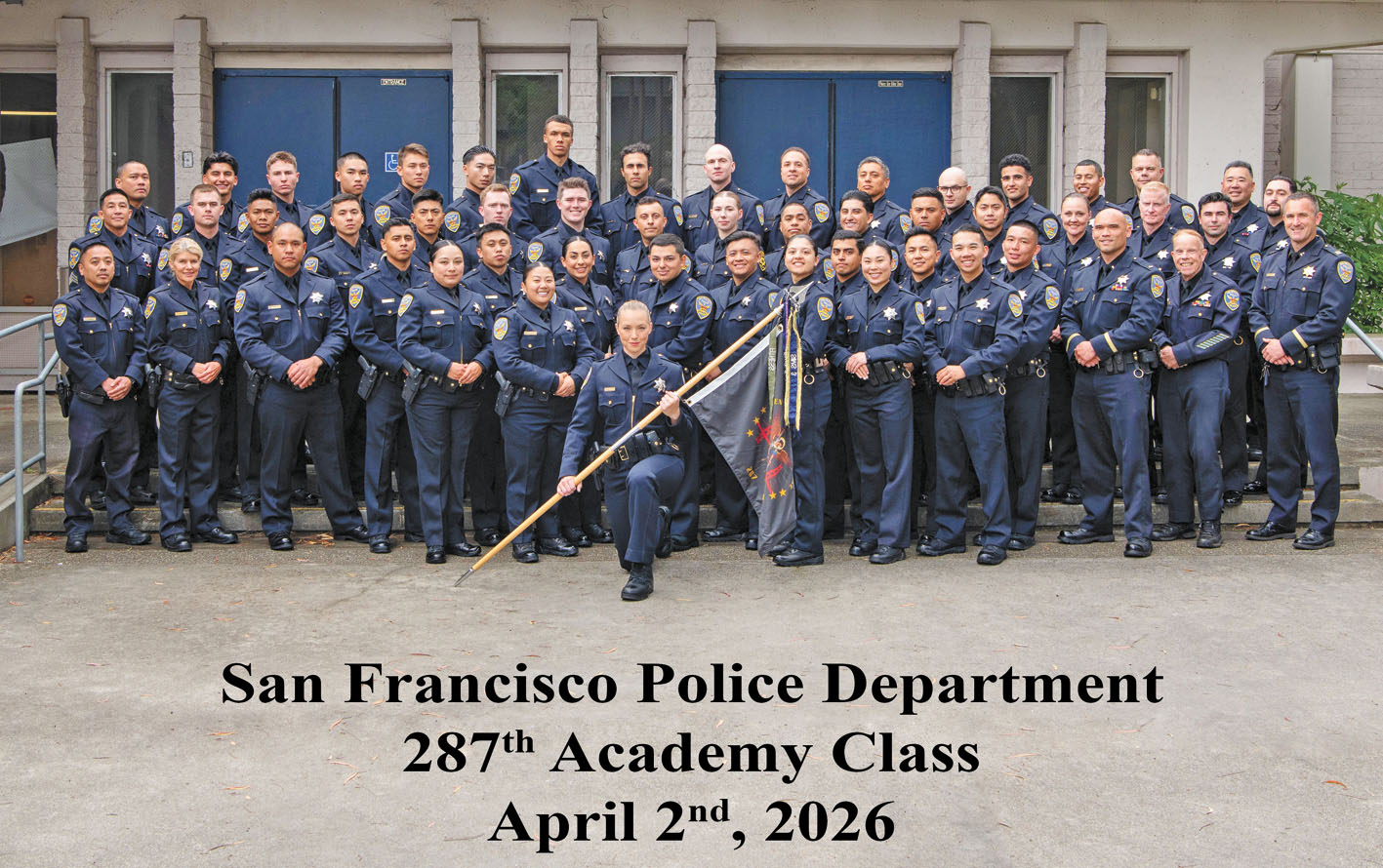 三藩市警察局第287期見習警員班畢業照。三藩市警察局