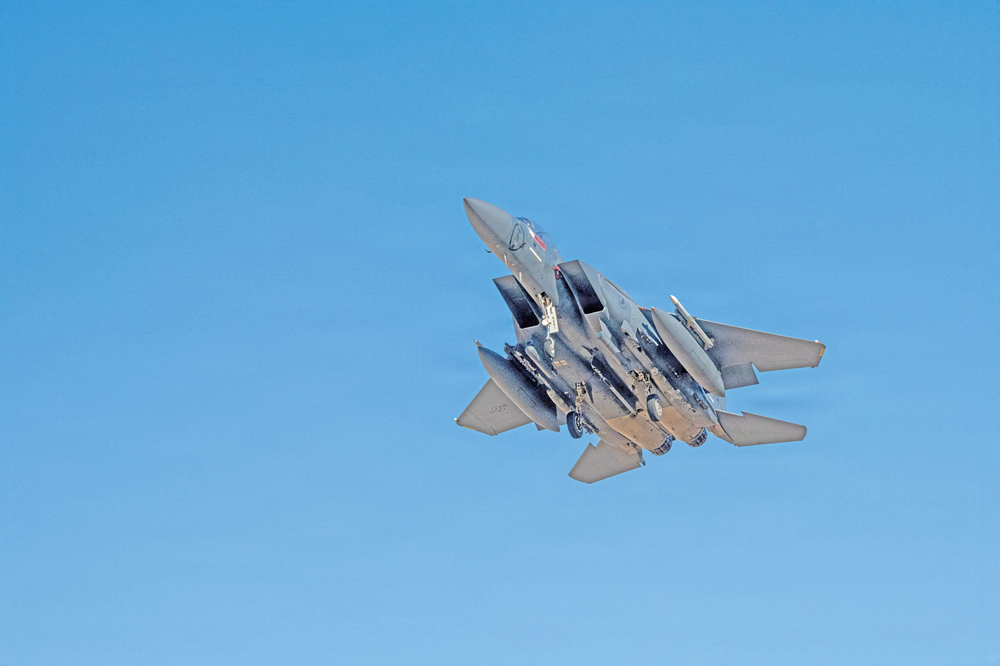 ■一架參與美國對伊朗軍事行動的F-15E戰機。路透社