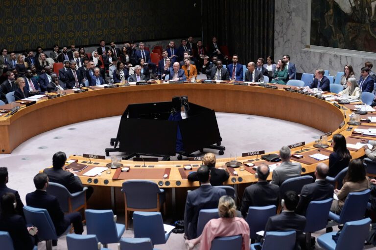 中俄否決重開霍爾木茲海峽決議