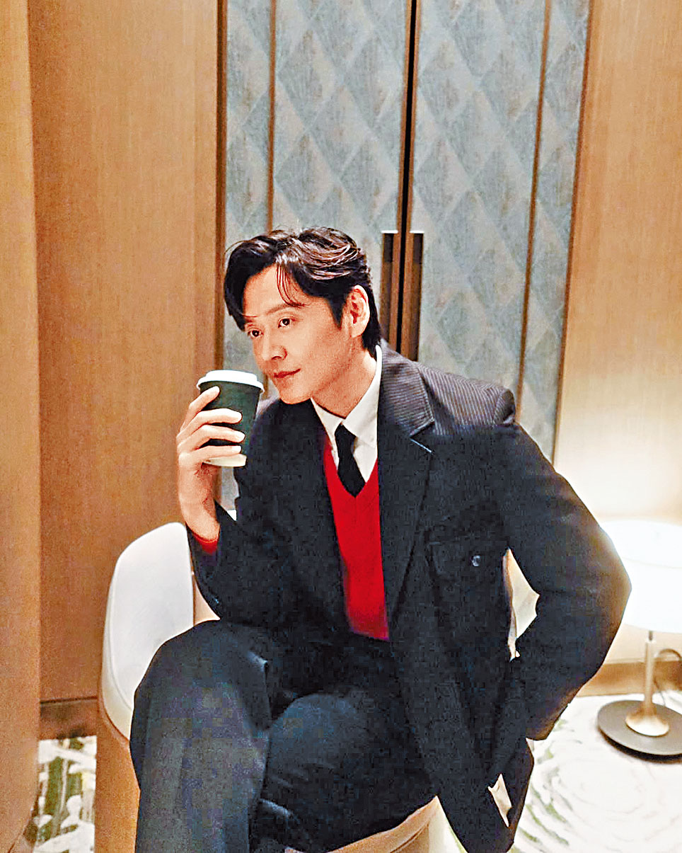 雙料視帝張振朗被爆寧願丟失工作也要抗旨。