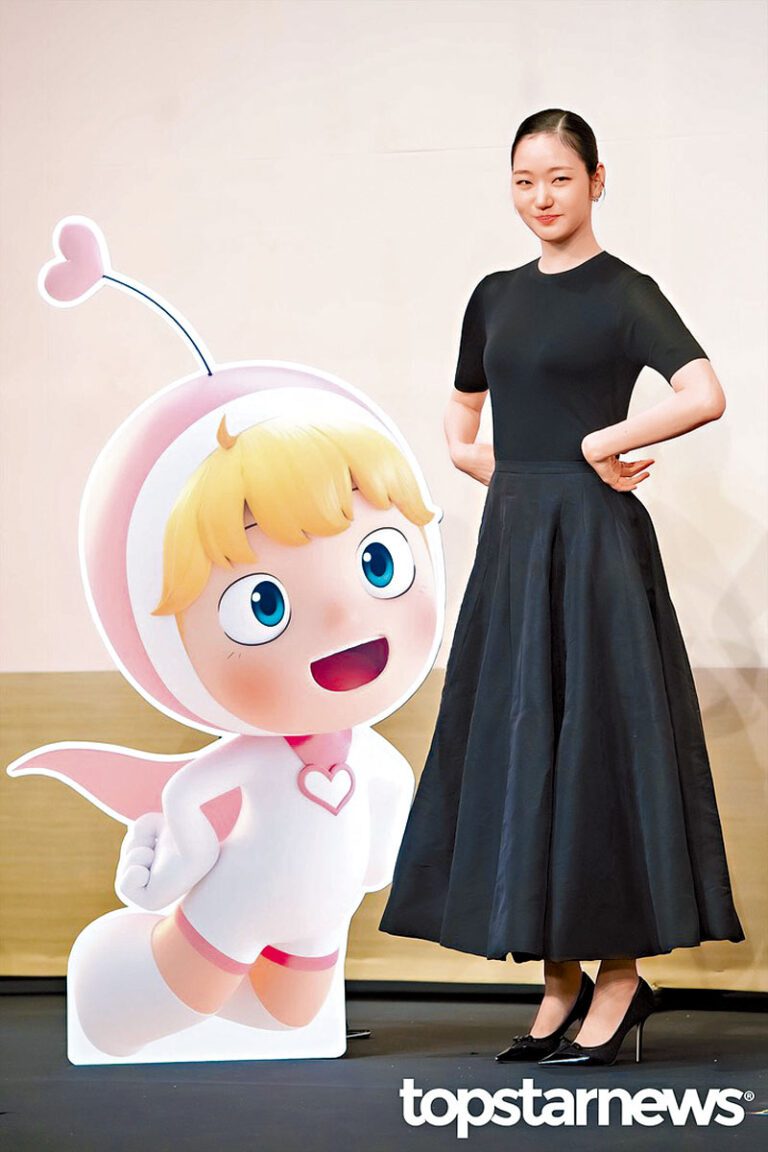 比金高恩年輕10歲 金載原靠近前輩無難度