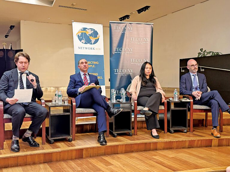 座談會講者現場。