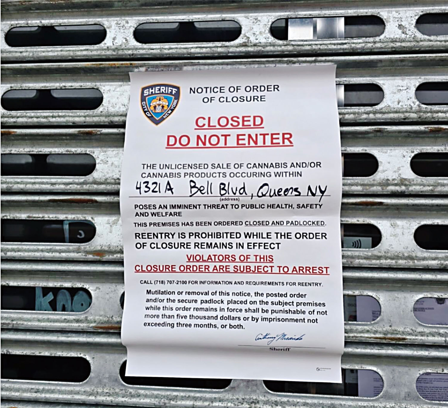 警方對涉事便利店進行查封。圖片來源：市議員帕拉迪諾辦公室社交媒體INS