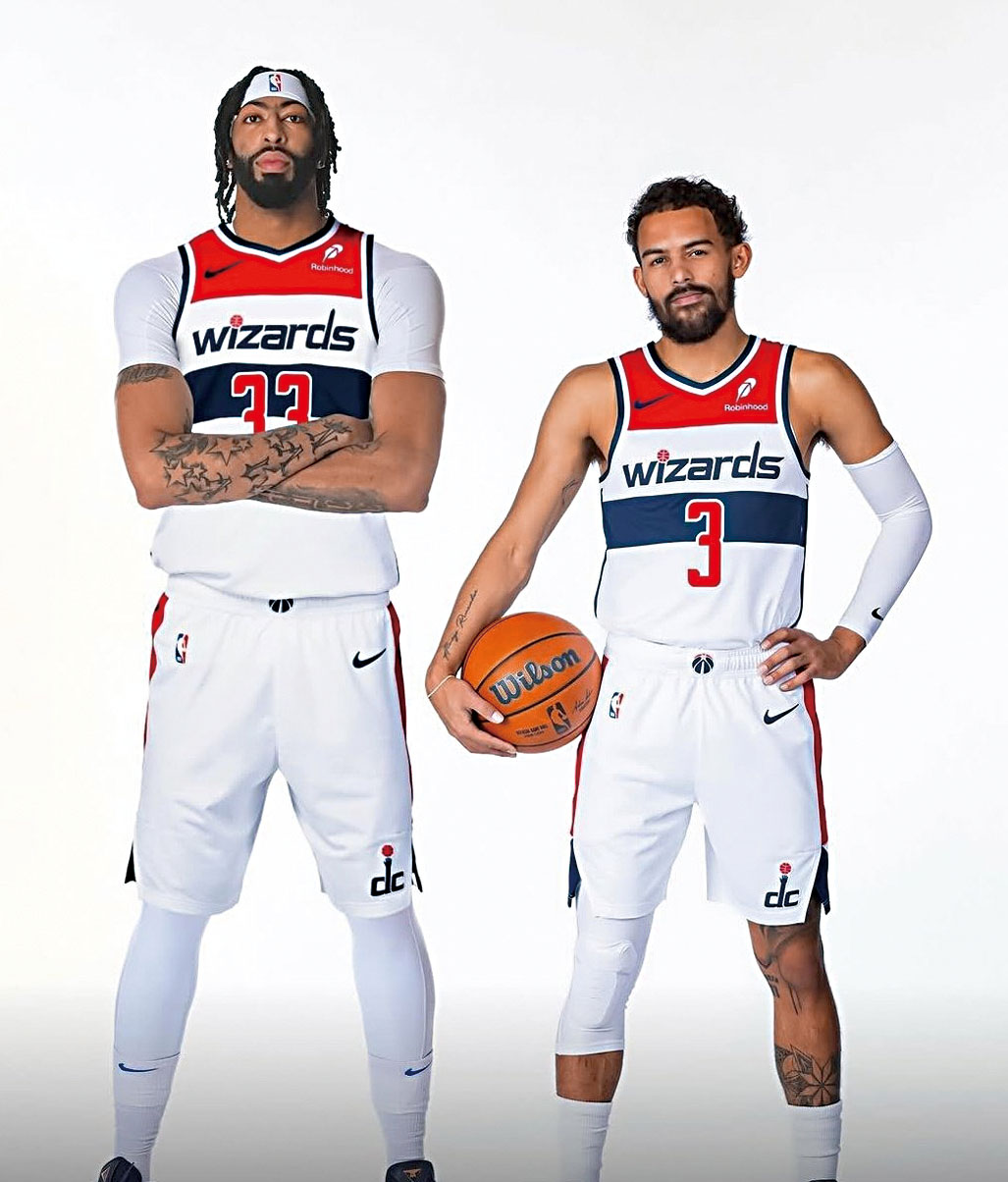 濃眉哥（左）和特雷．楊（右）本賽季提前報銷。網上圖片