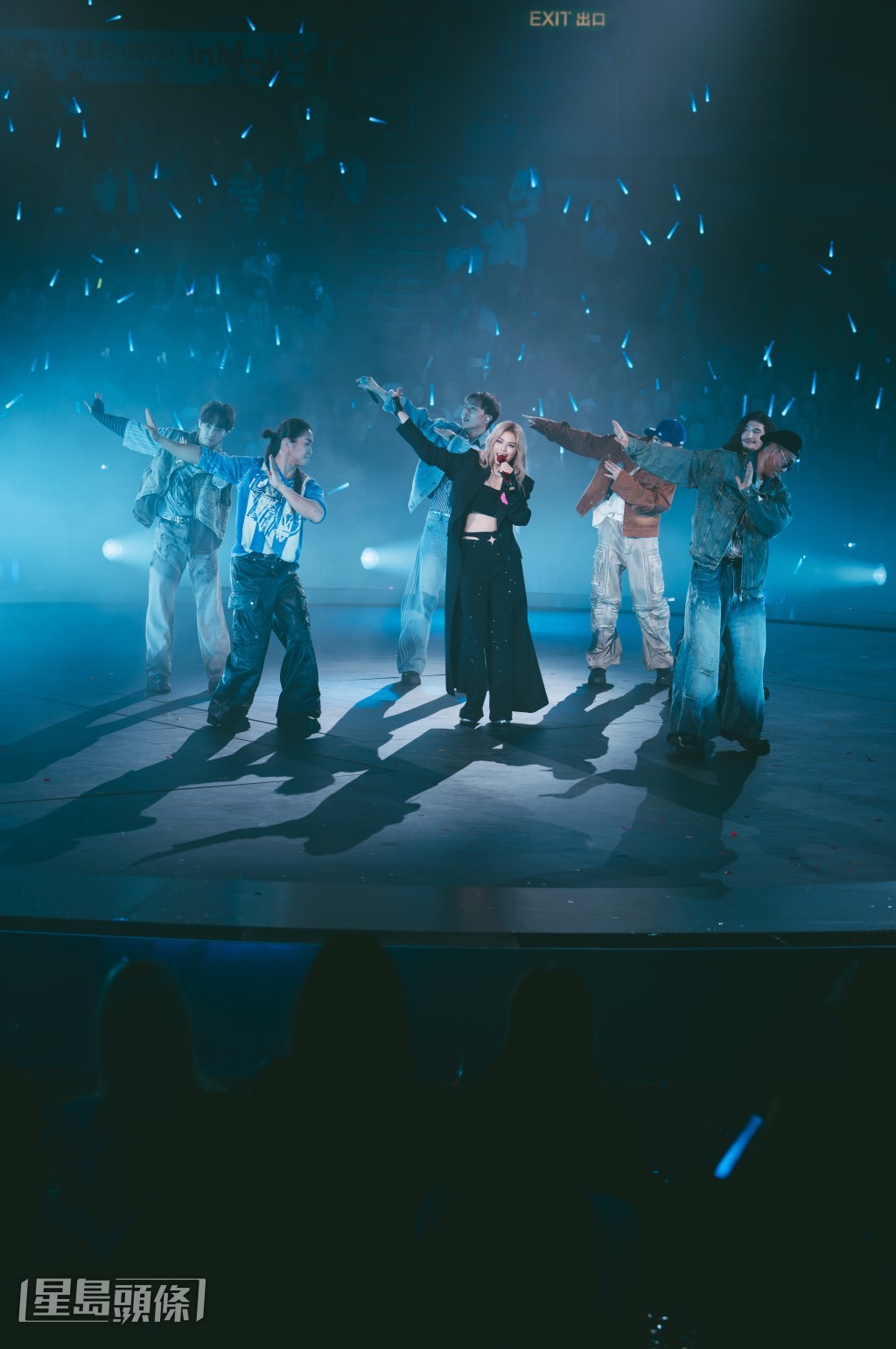 由於導師Gin Lee的邀請，讓Teller與《造星VI》的隊友們獲得踏上紅館舞台的機會。