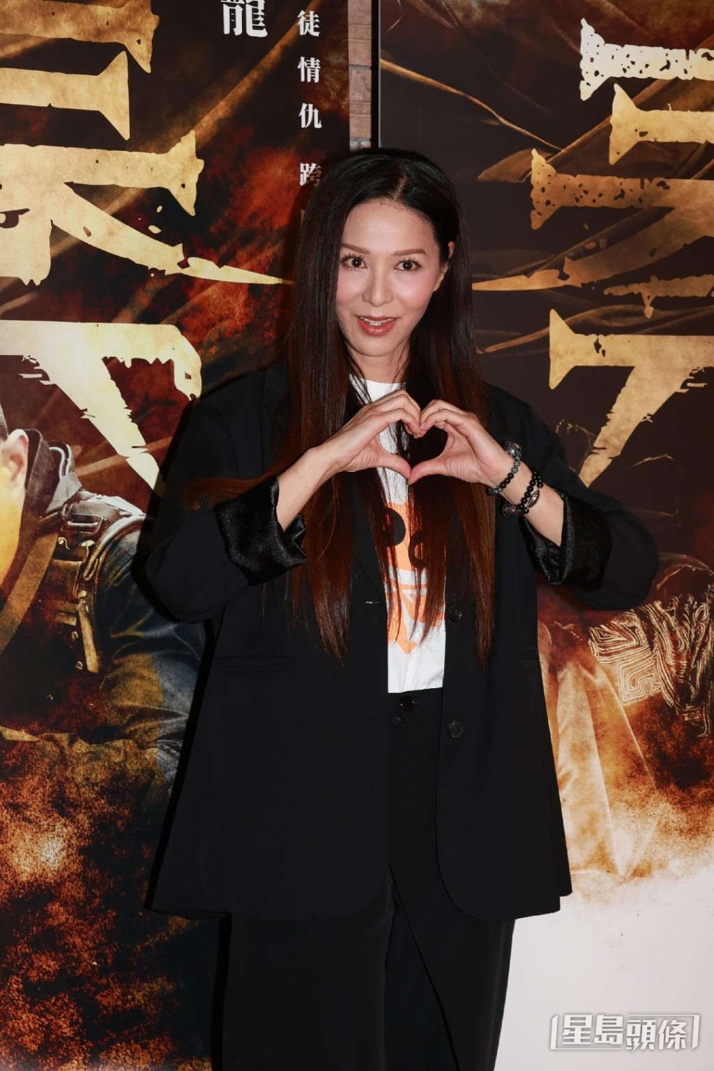 滕麗名對TVB新政策話題不予評論。