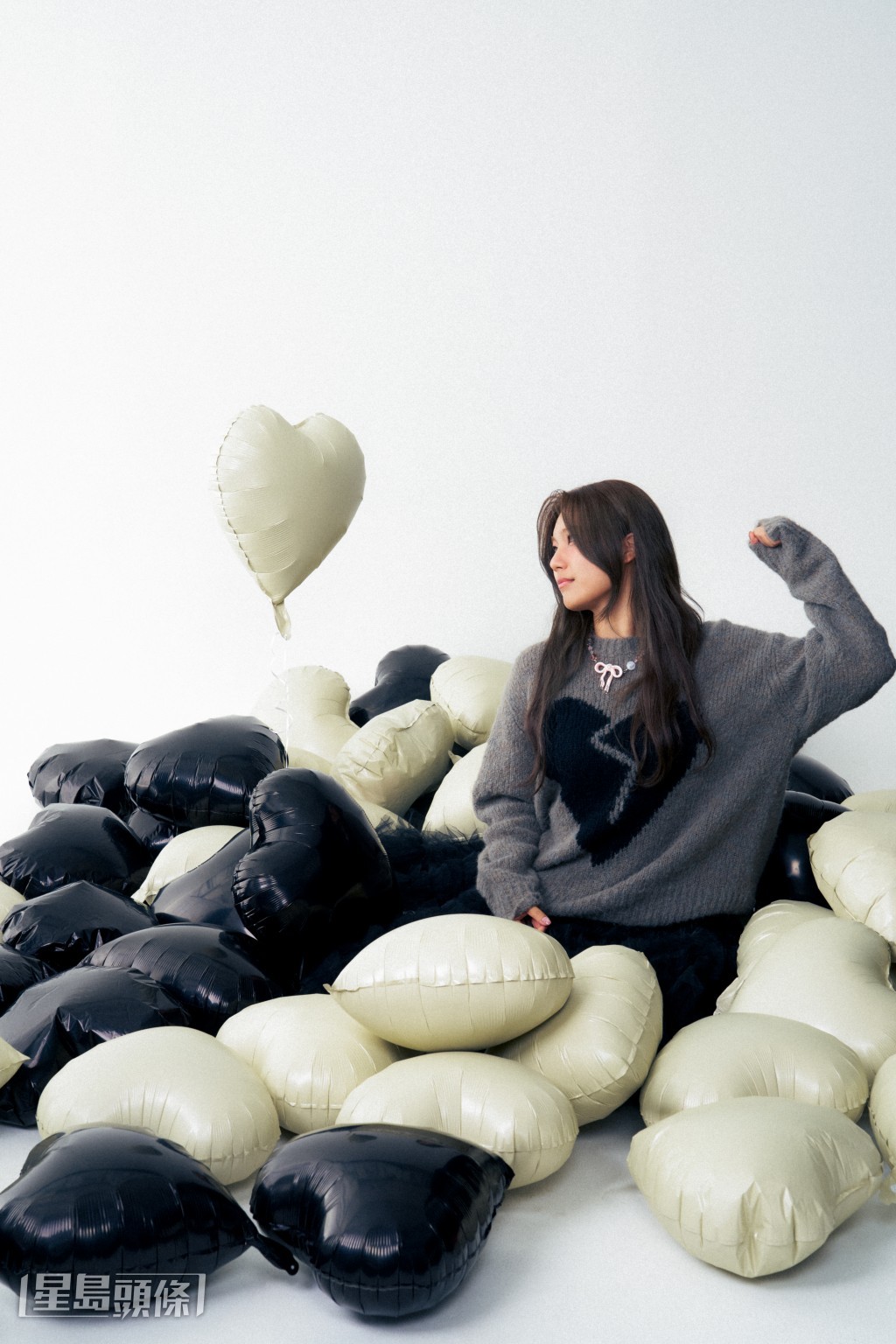 她早前為新專輯《Growth》拍攝了多款造型照。