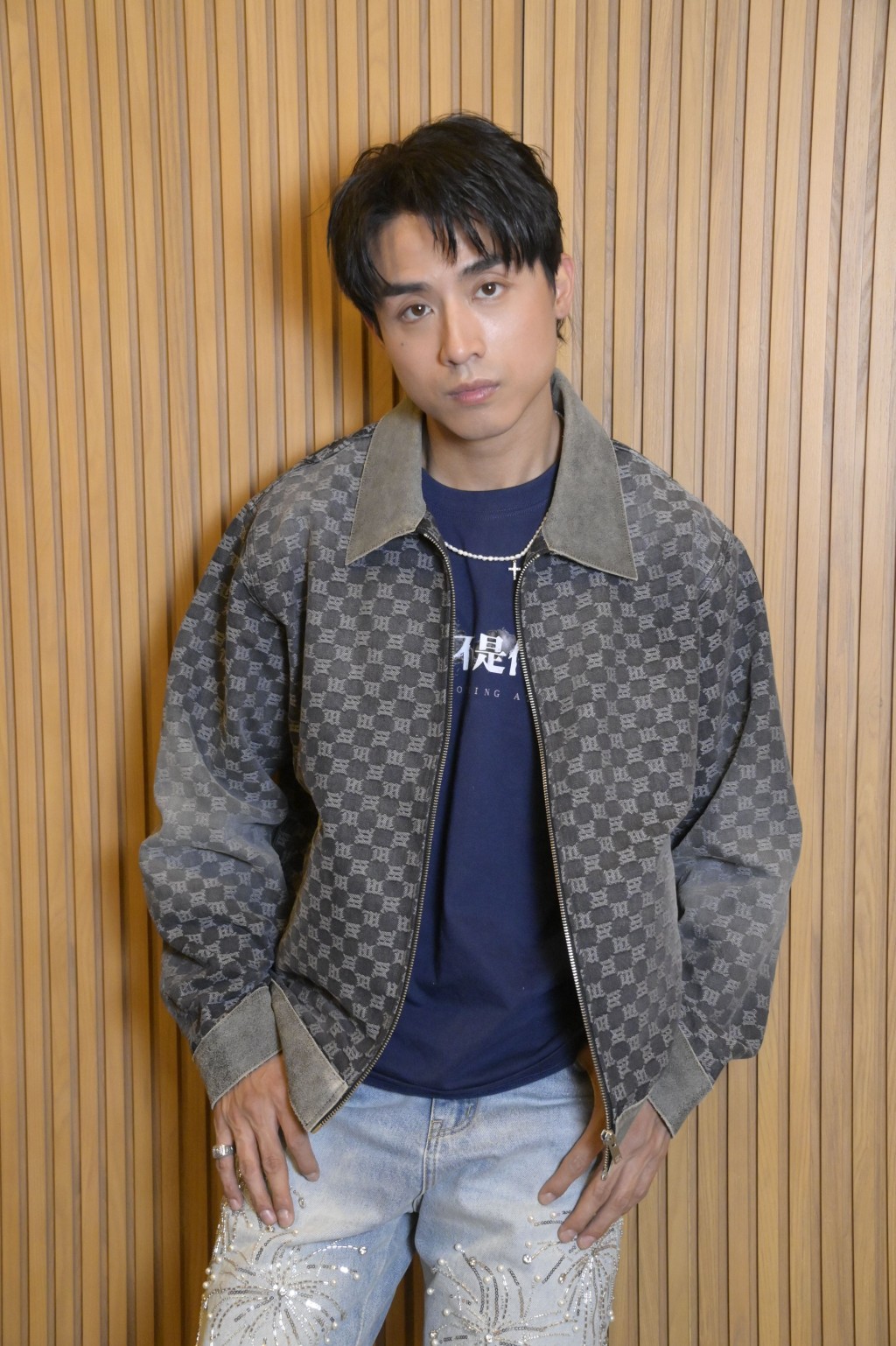 AK指出社會上有些人不懂處理情緒，容易向他人發洩。