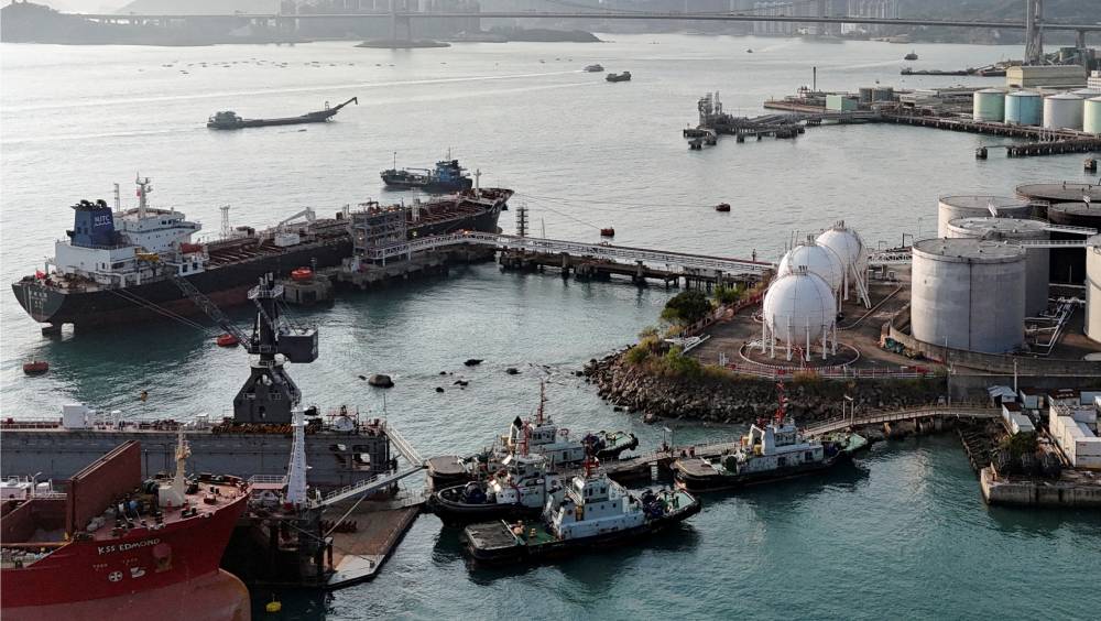 美伊停火協議後 兩艘中國油輪駛向霍爾木茲海峽