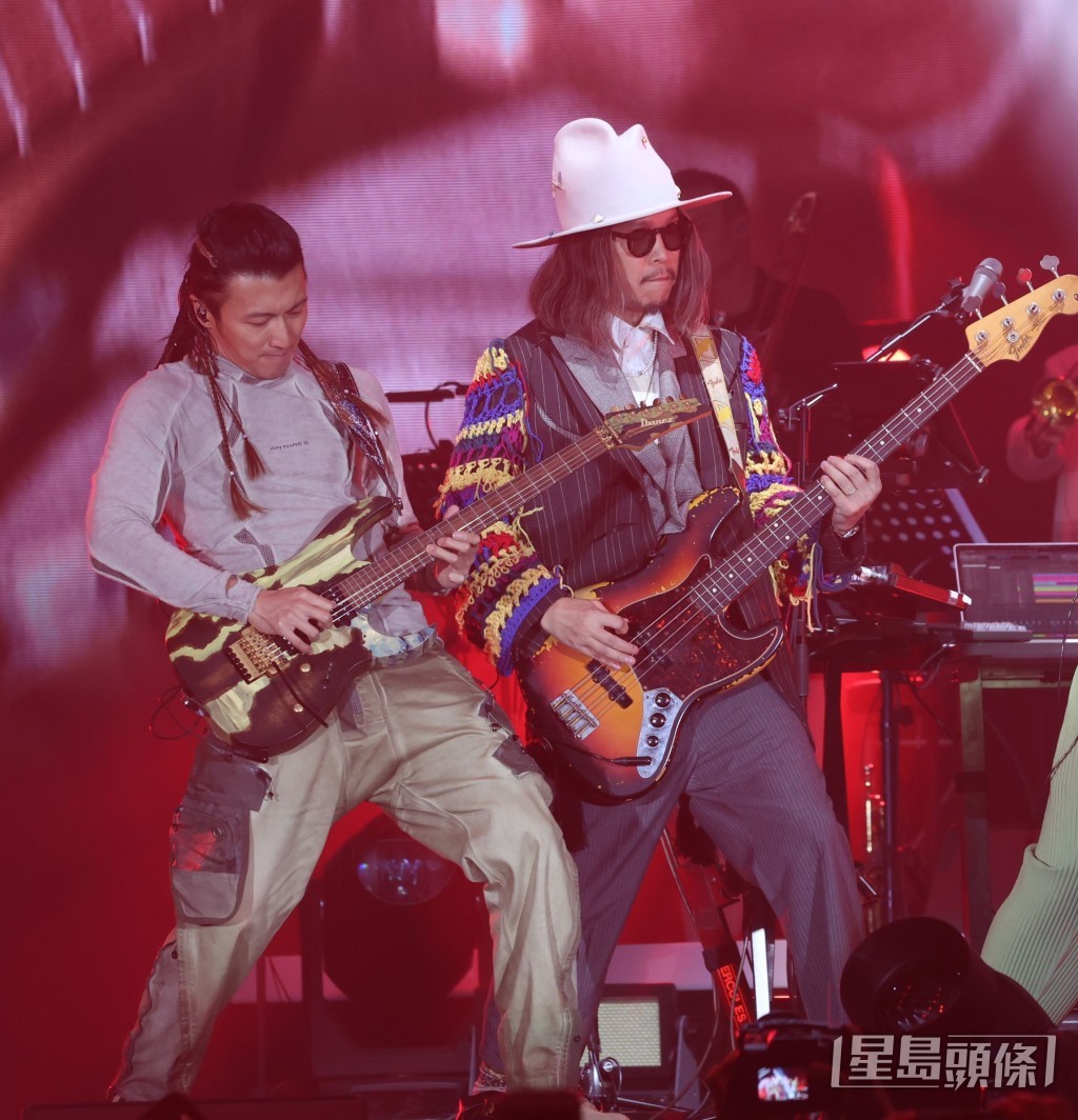 王雙駿與謝霆鋒過往曾同台合作。