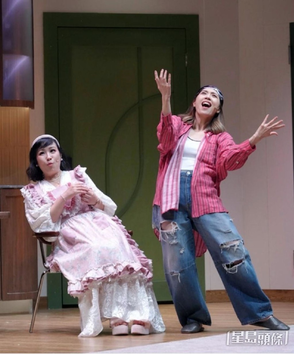 黃智雯近年頻頻參與舞台劇演出。