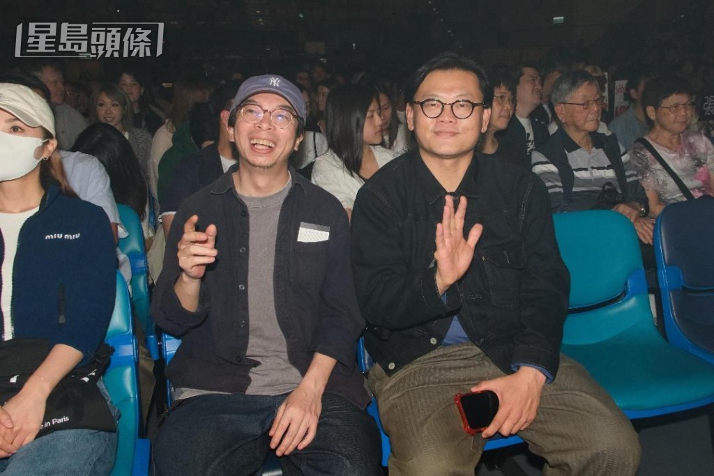 楊偉倫與白只一同結伴欣賞演唱會。