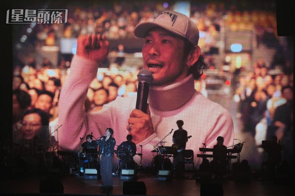 張繼聰表示在音樂方面受杜德偉影響很深。