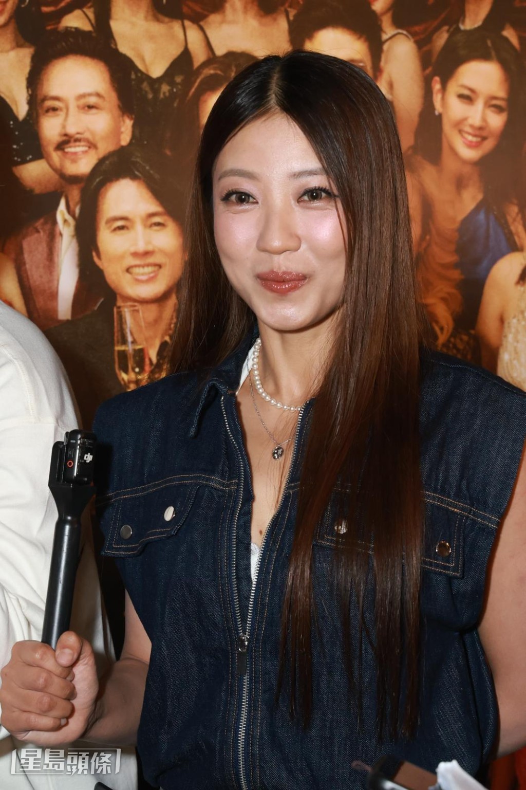 李芯駖透露曾為一場與Sammi的浴池戲份配音，因而看過部分導演版內容。