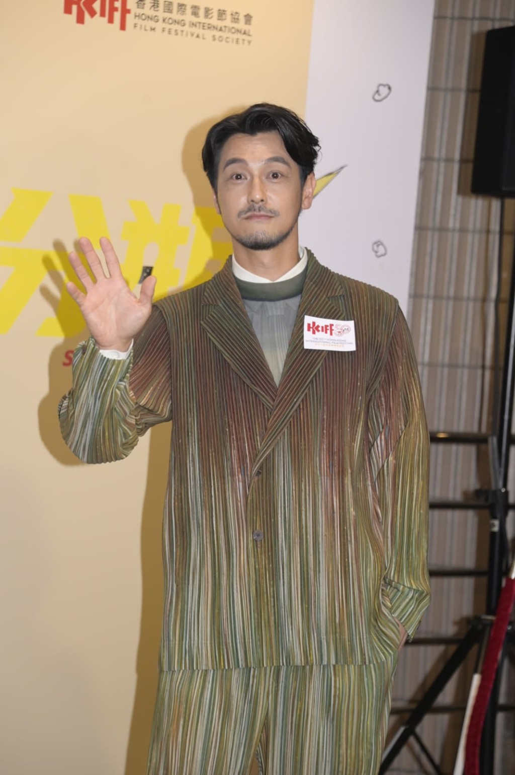 栢天男在《大分瓶》中飾演的角色是個感情不專一的「渣男」。