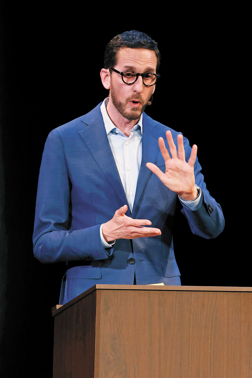 威善高參加競選辯論。Carlos Avila Gonzalez/三藩市紀事報/美聯社資料圖