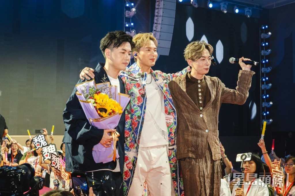 去年周吉佩在廣州增城的音樂會,邀請了顏志恒與魏嘉信擔任嘉賓。