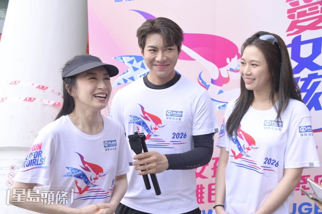 龔嘉欣認為，拍劇的訓練讓她能適應惡劣環境下的工作。