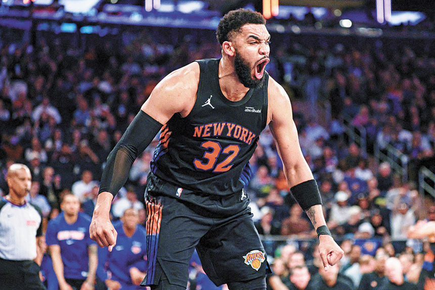 唐斯扣籃後激情慶祝。路透社