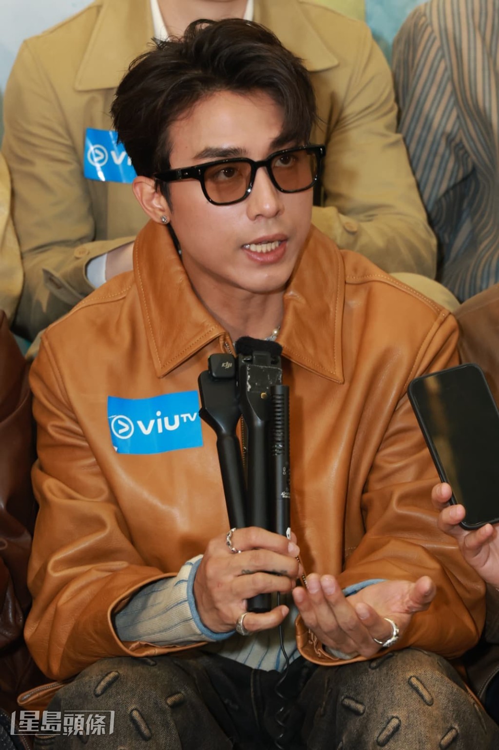 AK呼籲大家支持MIRROR年尾舉行的演唱會。