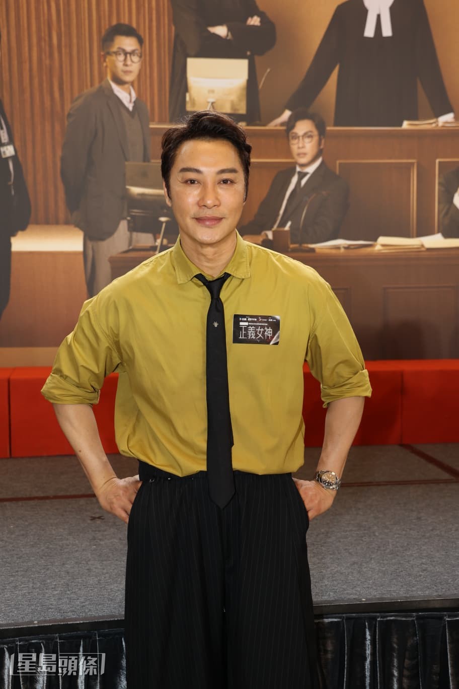 譚耀文坦言自己年輕時拍戲亦曾感到緊張。