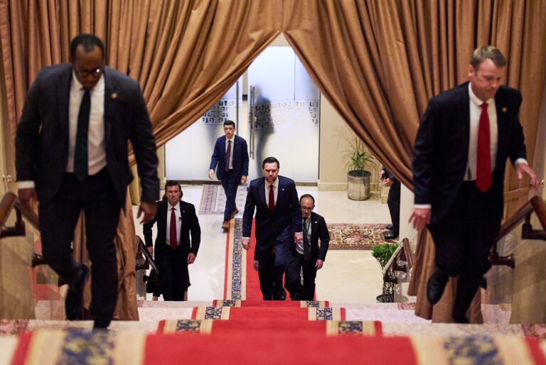 美伊談判馬拉松：霍爾木茲海峽成癥結