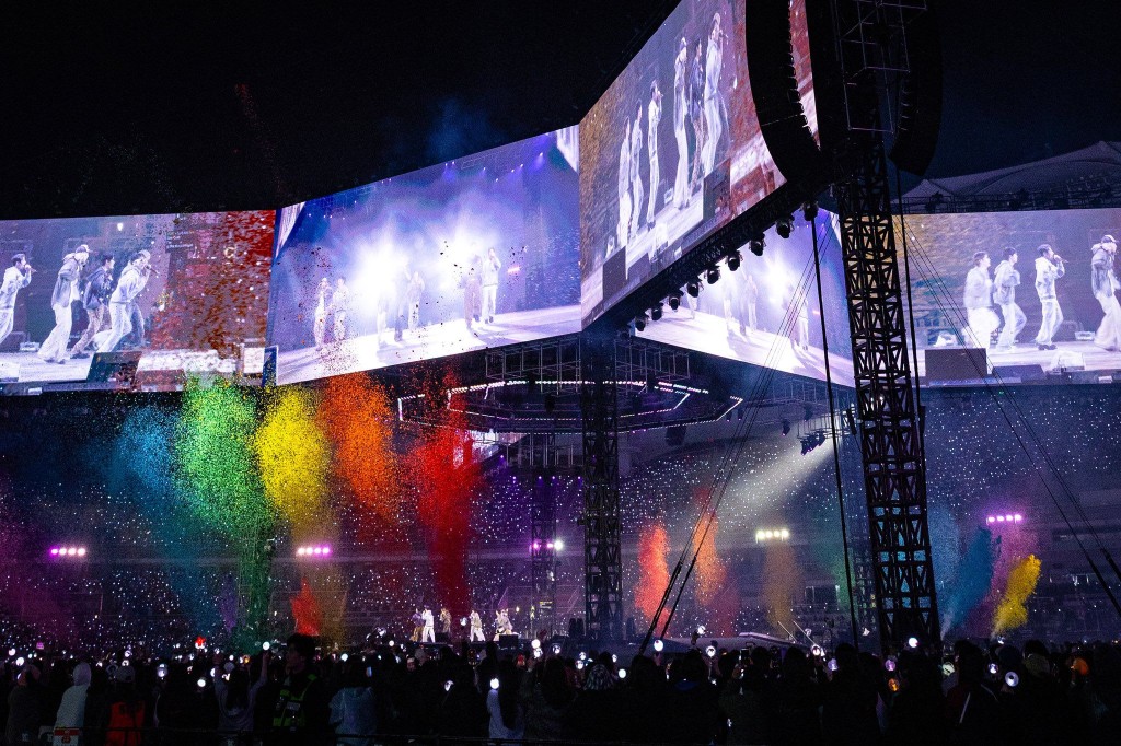 BTS今日繼續在高陽舉行尾場演唱會。