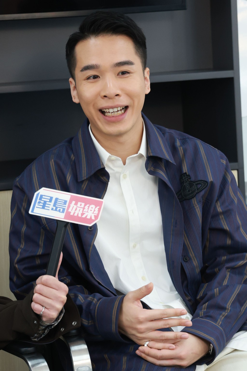 梁仲恆表示自己雖喜歡動物，但自覺尚未準備好承擔飼養寵物的重大責任。