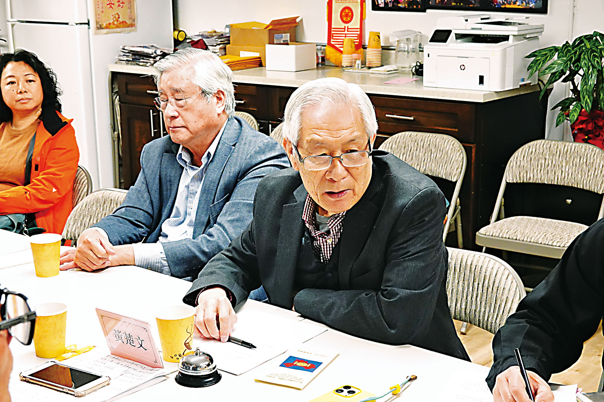 統促會理事長池洪湖(右)講話。記者彭詩喬攝