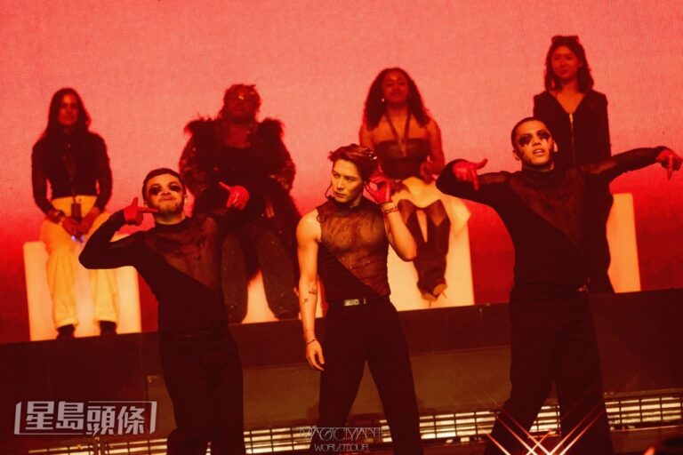 王嘉爾北美巡演場場爆滿 親任總監全方位掌控