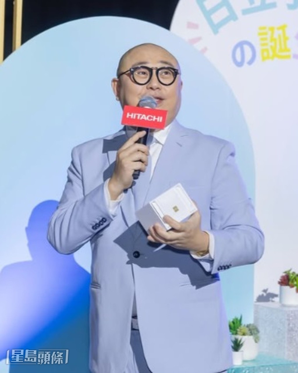 李海銅憶述訓練班第一天,導師阿Bob問學員想成為怎樣的藝人,令她印象深刻。