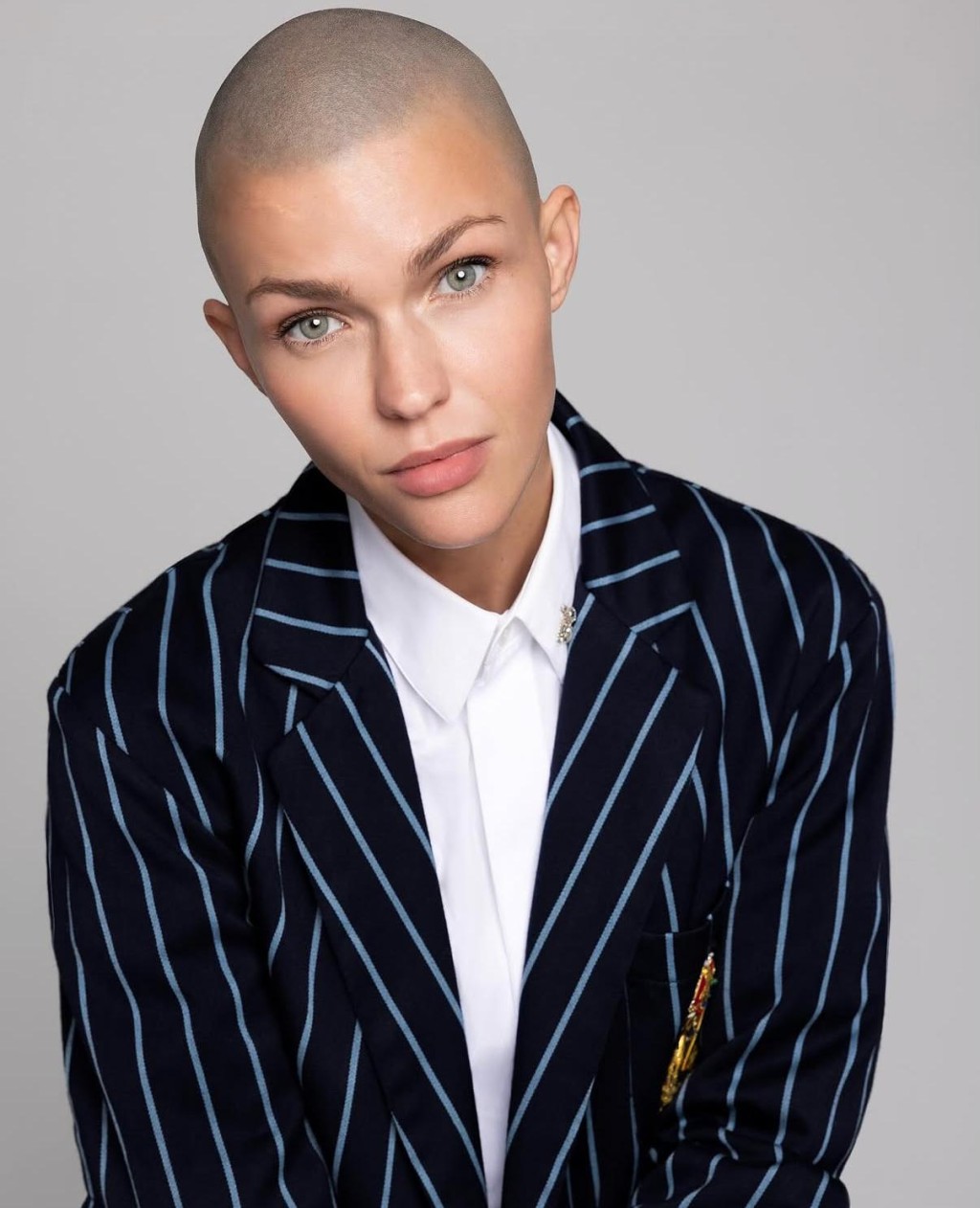 Ruby Rose在社交平台的限時動態中，轉發了其他人聲稱也曾被Katy侵犯的留言。