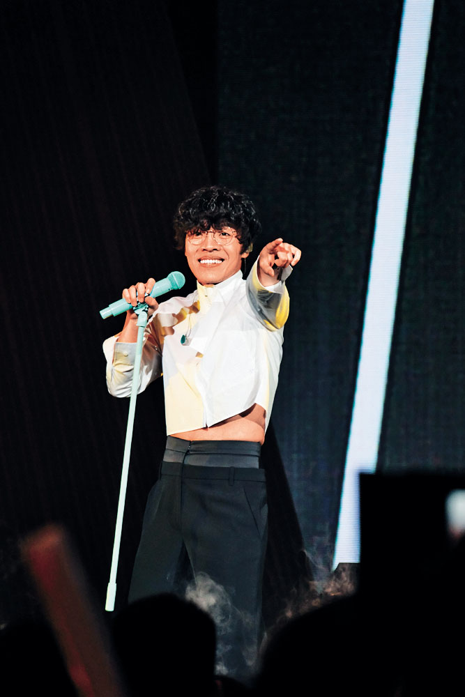 ■這晚盧廣仲繼續向故友方大同致敬。