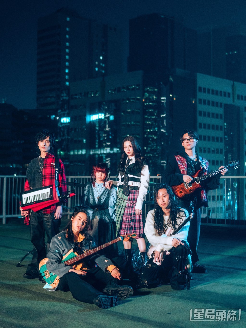 年度新人獎得主晚安莉莉。